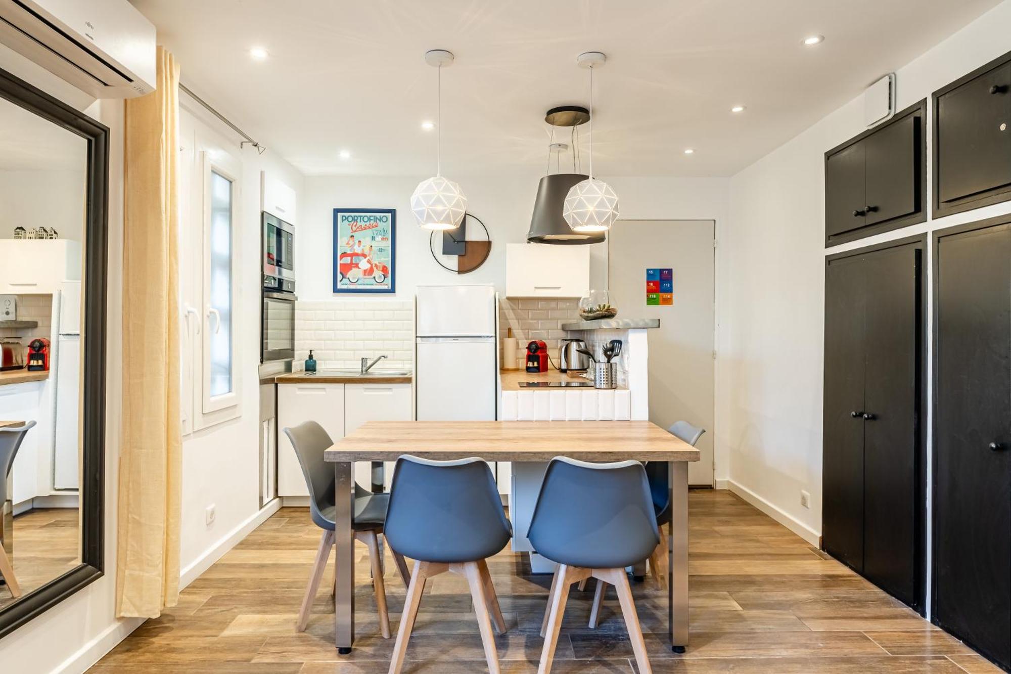 Cassis Le Marignan- Rdc - Garage - Classe 3 Etoiles Bagian luar foto